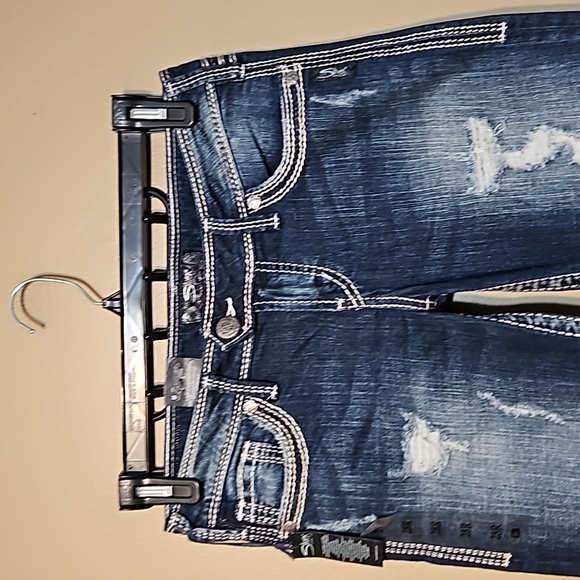 NWT Silver Bootcut Distressed Jeans - Picture 5 of 16